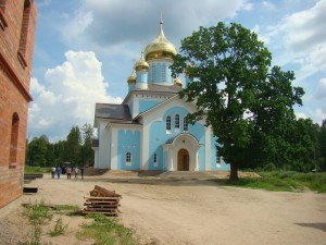 800px-Благовещенский_собор_пустыни